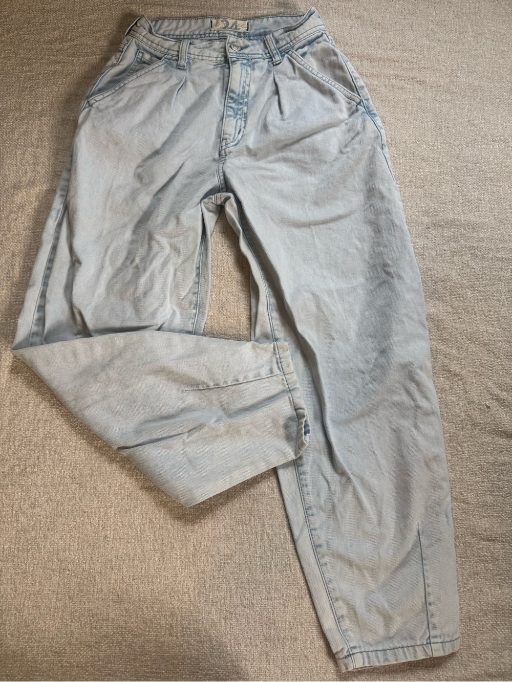 We the Free High Rise Wide Leg Tapered Bleach Wash Jeans 24